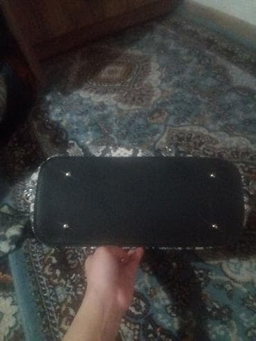 оптом барсетки: Женская сумка-шоппер с принтом под змеиную кожу + съемный внутренний — 3