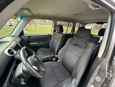 обмен дом на авто: Toyota bB: 2004 г., 1.5 л, Автомат, Бензиновая, Хэтчбэк — 9