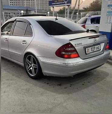 211 е500: Mercedes-Benz E-Class: 2002 г., 5 л, Автомат, Бензин, Седан — 3