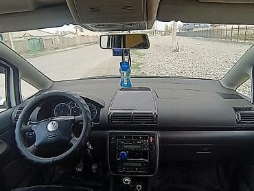 Транспорт: Volkswagen Sharan: 2005 г., 1.8 л, Кол менен иштөөчү, Газ, Вэн/Минивэн — 7