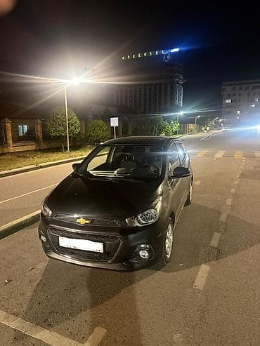Продажа авто: Chevrolet Spark: 2018 г., 1 л, Вариатор, Бензин, Хэтчбэк — 2