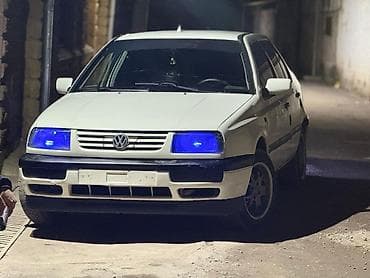 matiz diska: Volkswagen Vento: 1998 г., 1.8 л, Механика, Газ — 6