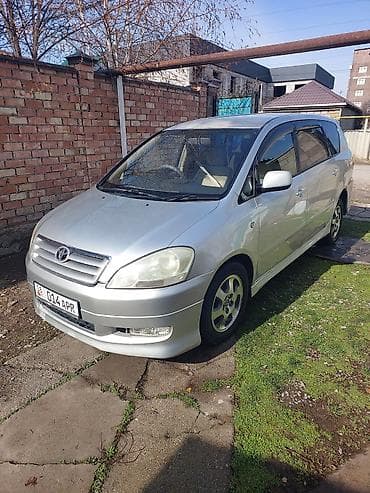 машина истана: Toyota Ipsum: 2003 г., 2.4 л, Автомат, Бензин, Минивэн — 2