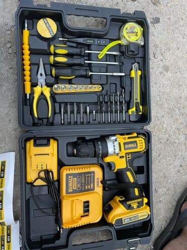 шуруповерт набор: Шуруповёрт Dewalt с набором — 1