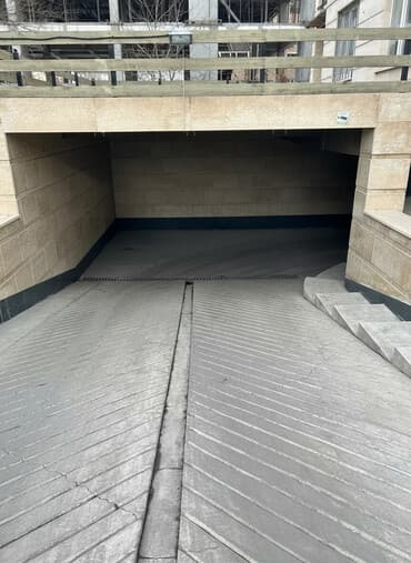 Продаю или меняю парковочные места,закрытый двор,охраняемая at lalafo.kg Продаю или меняю парковочные места,закрытый двор,охраняемая