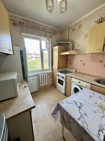 Квартиры: 2 комнаты, 48 м², 105 серия, 3 этаж, Старый ремонт — 1