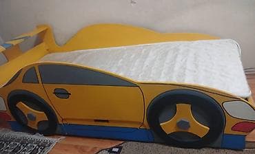 кровать машинка с матрасом: Детская односпальная кровать, Б/у, Для мальчика, С матрасом, МДФ, Самовывоз — 1