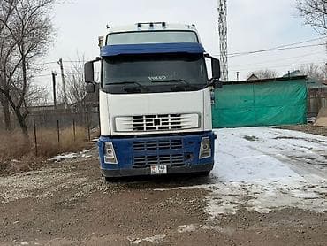 daf xf: Тягач, Volvo, 2004 г., Тентованный — 1