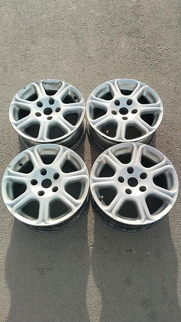 vossen diska 13: Литые Диски R 15 Комплект, отверстий - 4, Б/у — 2