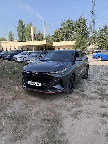 byd e9 2021: Changan : 2025 г., 1.5 л, Робот, Бензин, Кроссовер — 4