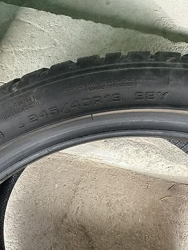 осень весна: Шины 245 / 40 / R 19, Всесезонная, Б/у, Комплект, Легковые, Германия, GoodYear — 2