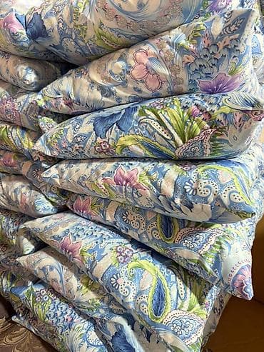 подушка диван: Подушки оптом . Наполнитель ватин . Размер 50/70 . Тимура Фрунзе 3 — 3