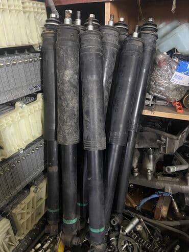 амортизаторы приус: Комплект амортизаторов Toyota 2013 г., Б/у, Оригинал, Япония — 3