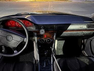 sprinter 516: Mercedes-Benz E-Class: 1993 г., 3.2 л, Автомат, Бензин, Седан — 10