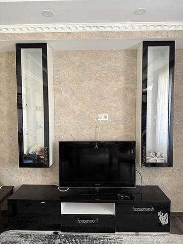 Эмерек гарнитурлары: Зал үчүн гарнитур, ТВ үчүн тумба, түсү - Кара — 1