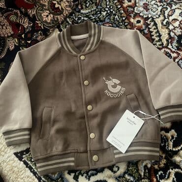 детские комбинезоны на синтепоне: Бомбер
Для мальчика
Размер:90 см
Цена : 400 сом — 1