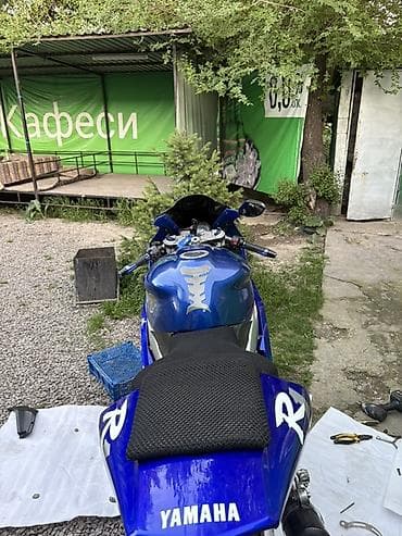 мото 250 куп: Yamaha YZF-R1, спортбайк в фирменном синем цвете. Новый пластик ! — 3