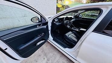 корейские джипы: Kia K5: 2021 г., 2 л, Автомат, Бензин, Седан — 9