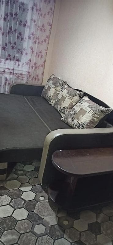 Батирлер: 2 бөлмө, 10-мкр Кыймылсыз мүлк агенттиги, Кыздарга гана, 1 айдан баштап, 6 айдан баштап, 3 айдан баштап, Жарым -жартылай эмереги бар — 3