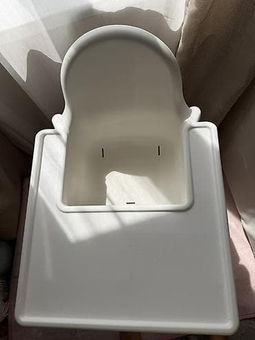 small table: Стульчик для кормления, Б/у, Ikea, Пластик, Другой вид, цвет - Белый, Платная доставка, Самовывоз — 2