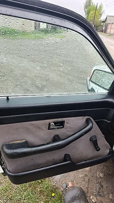 bmv samurai: Легковой автомобиль седан, белый. Кузов: - 4 двери, классический — 8