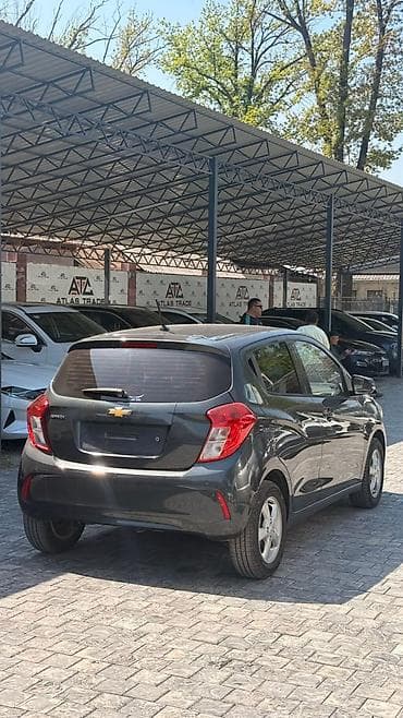 chevrolet comaro: Chevrolet Spark: 2020 г., 1 л, Автомат, Бензин, Хэтчбэк — 6