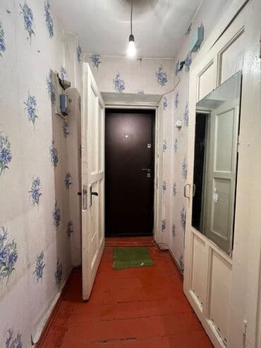 квартира за 30000 долларов: 1 комната, 30 м², Хрущевка, 2 этаж, Старый ремонт — 4