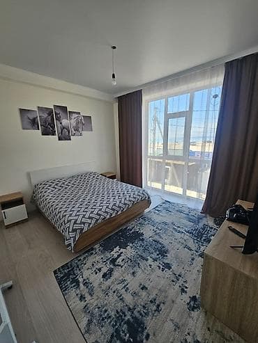 жк южный парк: Квартира, 2 комнатная квартира люкс ЦО Кыргызское взморье, Чолпон-Ата, Детская площадка, Парковка, стоянка, Охраняемая территория — 1