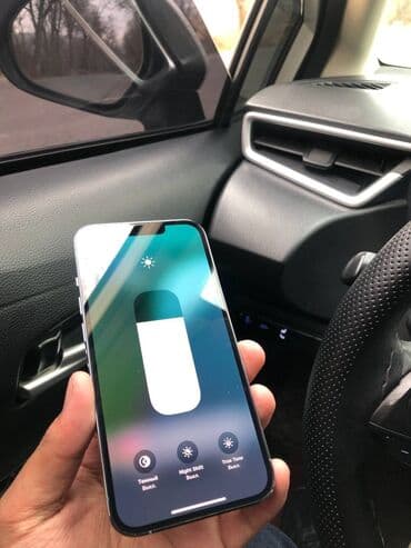 айфон се 1: IPhone 13 Pro, 256 ГБ — 9