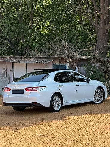 carplay android: Toyota Camry: 2020 г., 2.5 л, Автомат, Бензин, Седан — 1