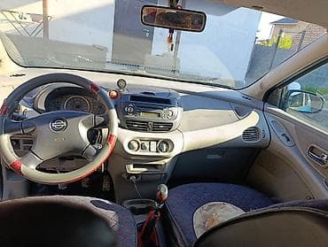 dodge caliber: Nissan Almera Tino: 2001 г., 2.2 л, Механика, Дизель, Минивэн — 10