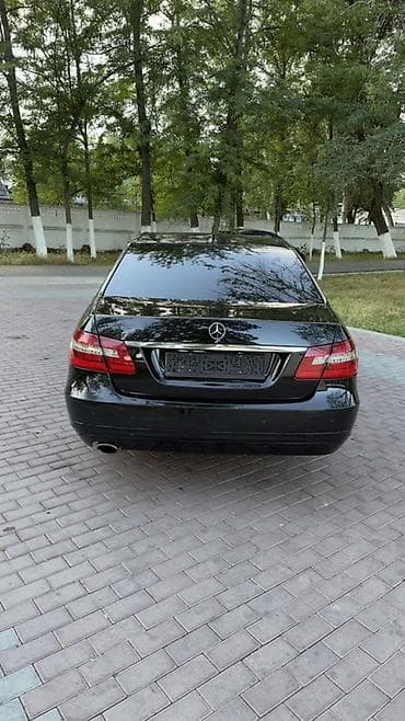 Продажа авто: Mercedes-Benz E-Class: 2010 г., 1.8 л, Автомат, Бензин, Седан — 5