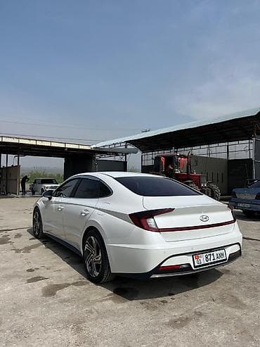 byd кроссовер электро: Hyundai Sonata: 2019 г., 2 л, Автомат, Газ, Седан — 4