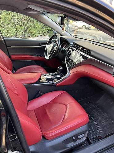 картинг электро: Toyota Camry: 2019 г., 2.5 л, Автомат, Бензин, Седан — 2