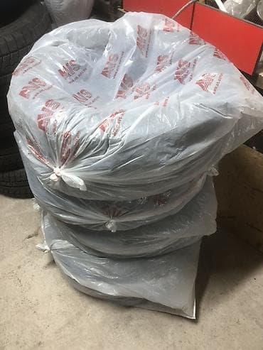 235 65 r18: Комплект автомобильных шин, упакованных по одной в фирменные пакеты — 1