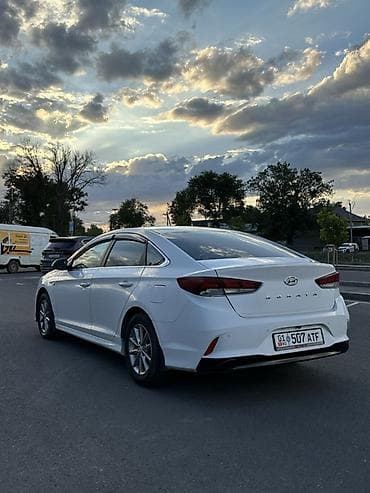 Hyundai Sonata: 2018 г., 2 л, Автомат, Газ, Седан — 5