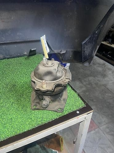 honda cvik: Подушка мотора Honda 2005 г., Б/у, Оригинал, Япония — 2