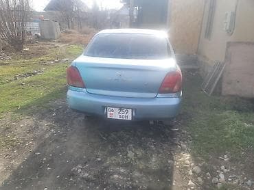 эо 3323: Toyota Vitz / Platz / Yaris / Echo: 2002 г., 1.5 л, Механика, Бензин, Седан — 3