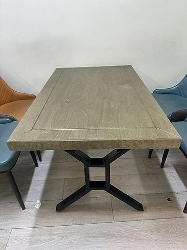 Вешалки: Стол для кафе, Б/у, Прямоугольный, цвет - Коричневый — 3