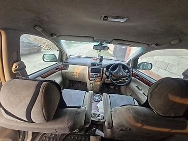 полировщик авто: Toyota Ipsum: 2001 г., 2.4 л, Автомат, Бензин, Минивэн — 10