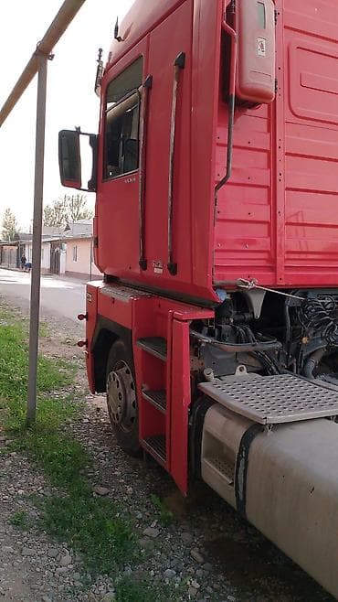 good luck: Тягач, Renault, Без прицепа — 3