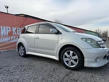Toyota: Toyota Ist: 2003 г., 1.5 л, Автомат, Бензин, Хетчбек — 3