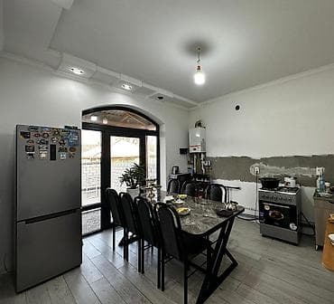 🏡 **ПРОДАЁТСЯ ДОМ** 📍 Район: Карагачевая Роща 📝 **Описание:**
