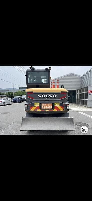 subaru b5: Экскаватор, Volvo, 2018 г., Колесный — 3