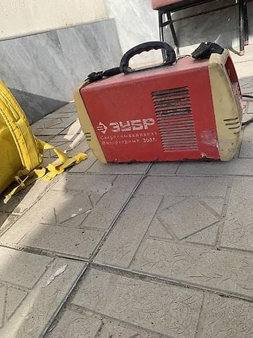 зубр: Сварочный аппарат, Ручная дуговая сварка, Б/у, Самовывоз — 2