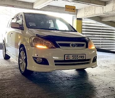 Транспорт: Toyota Ipsum: 2004 г., 2.4 л, Автомат, Бензин, Минивэн — 8