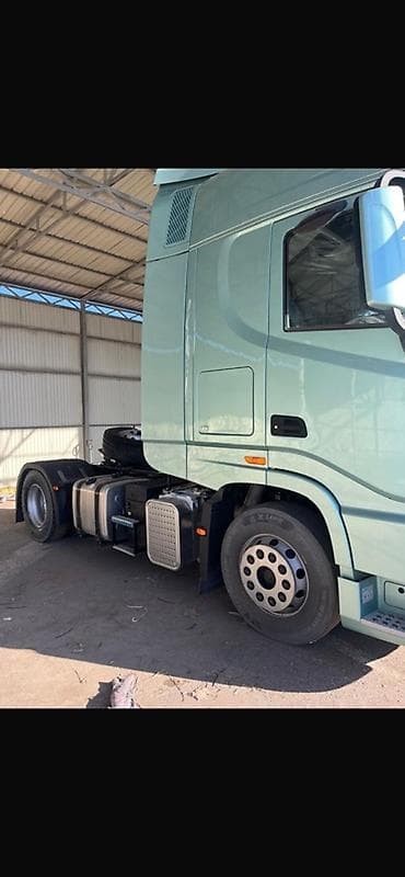 мини эксклватор: Тягач, DAF, Без прицепа — 2