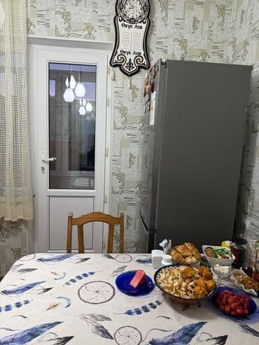 продаю квартиру учкун: 2 бөлмө, 50 кв. м, 106-серия, 4 кабат, Косметикалык ремонт — 6