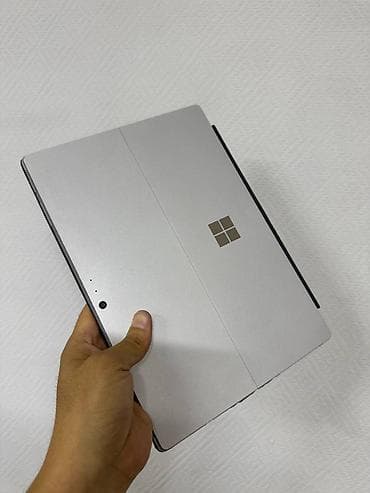 Ноутбуки Microsoft: Microsoft Surface Pro (i5-7300U) — это легкий планшет-трансформер с — 2