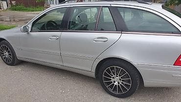 шторка на мерс: Mercedes-Benz C-Class: 2002 г., Автомат, Универсал — 3